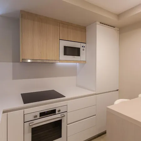 Flh Campo Ourique Chic Mezzanine דירה ליסבון